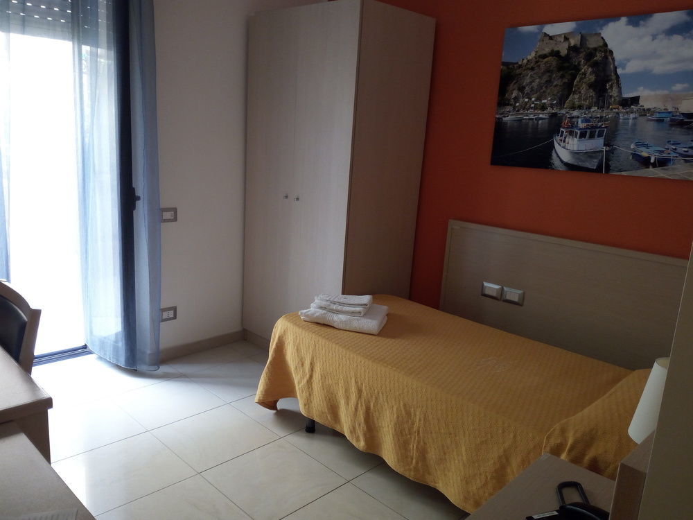 Hotel Residence Empedocle Messina Exterior foto