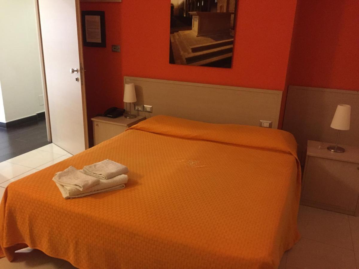 Hotel Residence Empedocle Messina Exterior foto